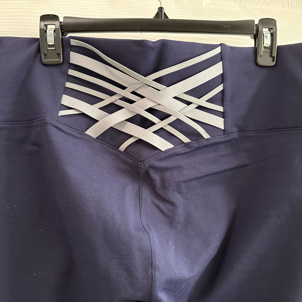 Fabletics Legging - Kessler II High-waisted strappy 7/8, size 2X